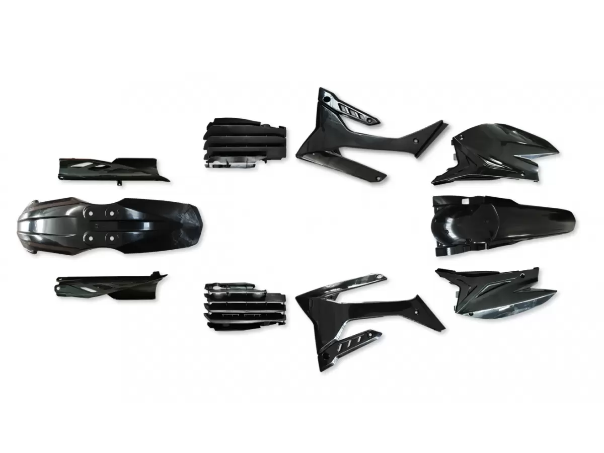 KIT DE PLÁSTICOS NEGROS 4T ENDURO PARA MODELOS DE 2015 A 2019 (EXCLUIDO EL SOPORTE DEL FARO)
