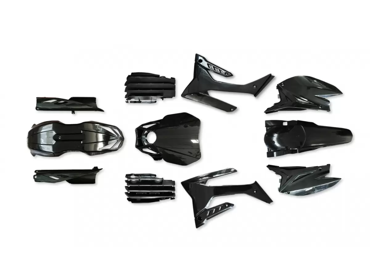 KIT PLASTICHE NERE 4T SMM/SMR TWIN (DOPPIO SCARICO) PER MODELLI  DAL 2020 AL 2021